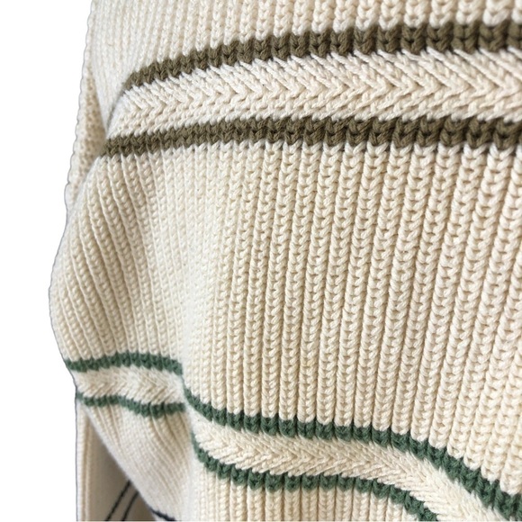 Izod Cotton Pullover Sweater Women M CrewNeck  Cream Contrasting Stripes - Picture 7 of 7